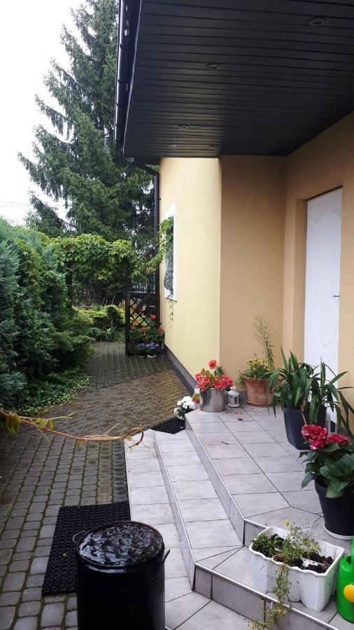 Apartament Z Parkingiem Варшава Экстерьер фото